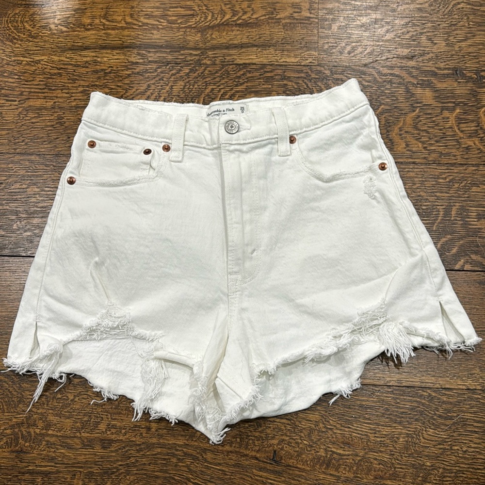 Abercrombie & Fitch The Cutoff Shorts